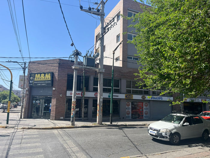 M&M Repuestos