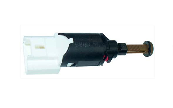 BULBO DE STOP Y PEDAL DE EMBRAGUE |